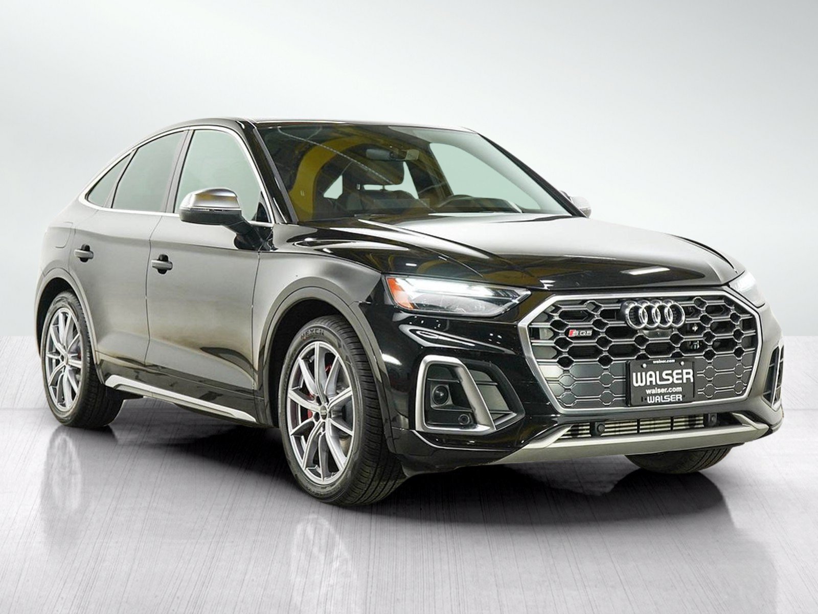 Used 2023 Audi SQ5 Premium Plus w/ Premium Plus Package AWD/4WD image 7