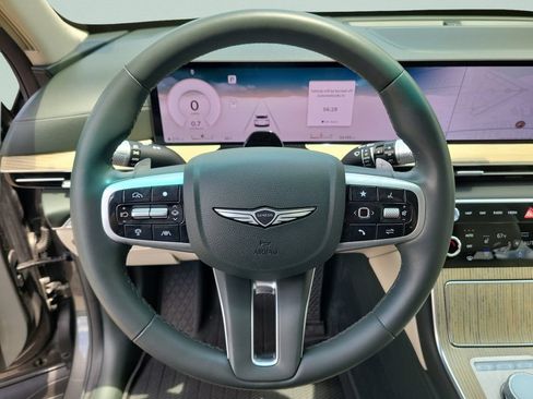 Used 2025 Genesis GV80 2.5T Advanced AWD/4WD image 24