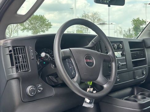 Used 2024 GMC Savana 2500 w/ Driver Convenience Package RWD image 6