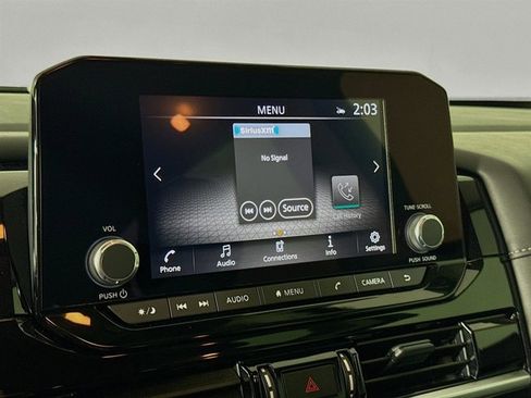 Certified 2024 Nissan Pathfinder SV image 15