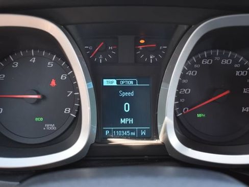Used 2017 Chevrolet Equinox LS FWD image 19