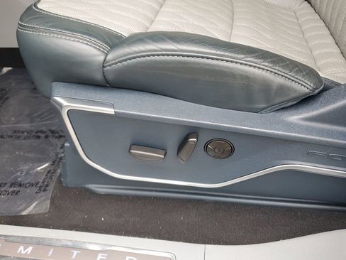 Used 2024 Ford F350 Limited w/ FX4 Off-Road Package image 25