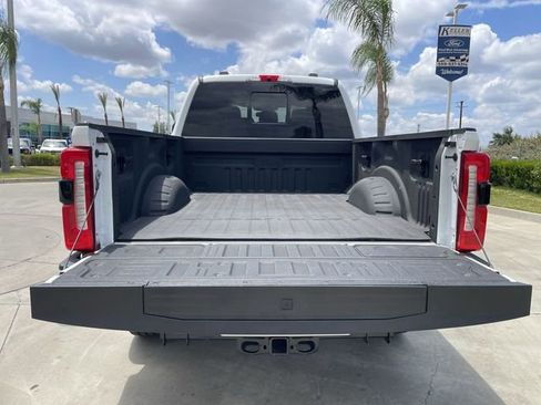 Used 2024 Ford F250 Lariat w/ Lariat Ultimate Package AWD/4WD image 27