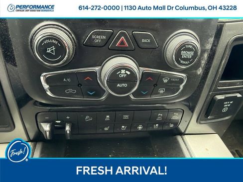 Used 2018 RAM 2500 Laramie w/ Sport Appearance Group AWD/4WD image 23