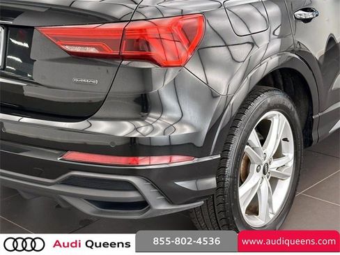 Certified 2023 Audi Q3 2.0T Premium w/ Convenience Package image 9