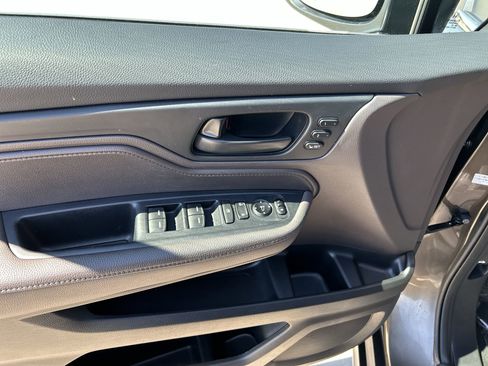 Used 2023 Honda Odyssey EX-L image 15