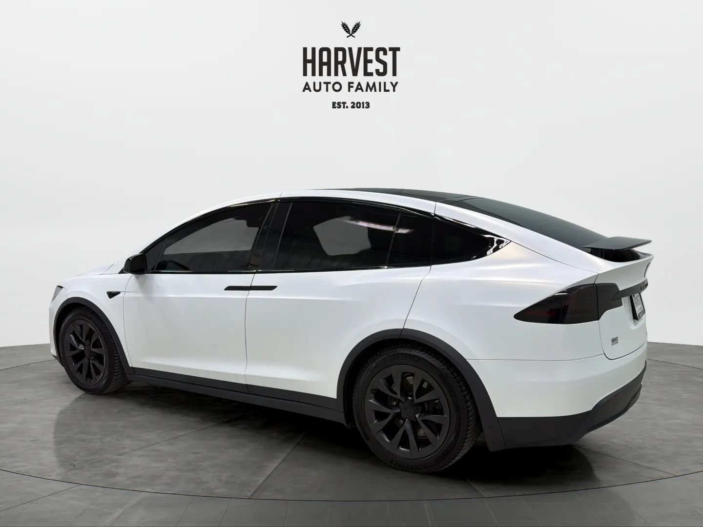 Used 2022 Tesla Model X Plaid AWD/4WD image 3
