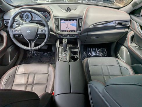 Used 2024 Maserati Levante GT Ultima AWD/4WD image 16