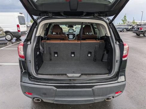 Used 2024 Subaru Ascent Touring w/ Popular Package #2 image 24