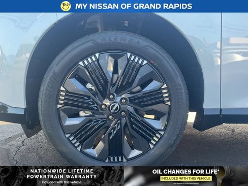 New 2026 Nissan Murano Platinum w/ Cargo Package AWD/4WD image 10