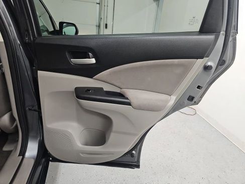 Used 2012 Honda CR-V EX image 32