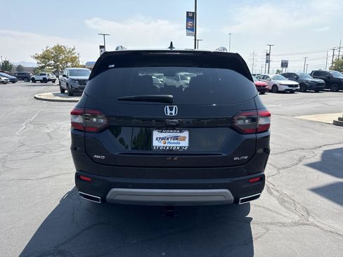 Certified 2024 Honda Pilot Elite image 7