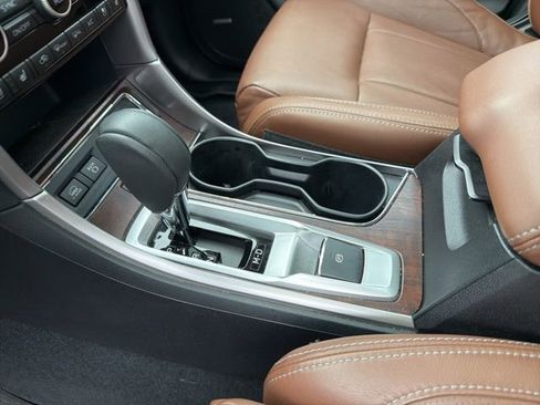 Used 2019 Subaru Ascent Touring w/ Popular Package #3 image 17