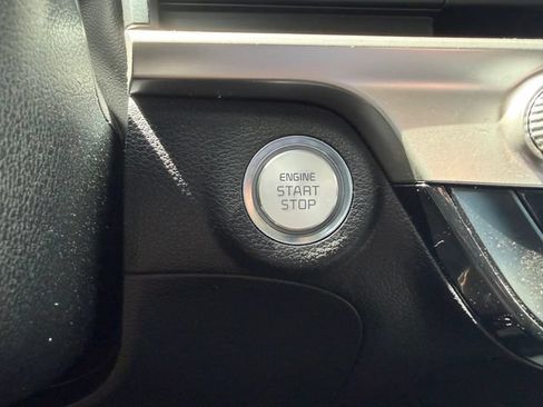 Certified 2023 Kia Telluride S w/ S Sunroof Package AWD/4WD image 6