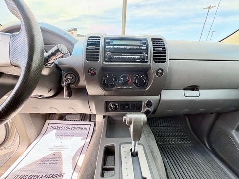 Used 2005 Nissan Xterra SE AWD/4WD image 13