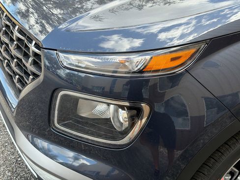 New 2026 Hyundai Venue SEL image 9