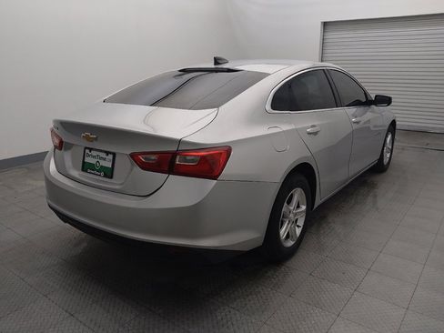 Used 2020 Chevrolet Malibu LS image 9