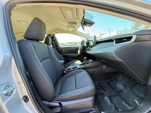 Used 2024 Toyota Corolla LE FWD image 24