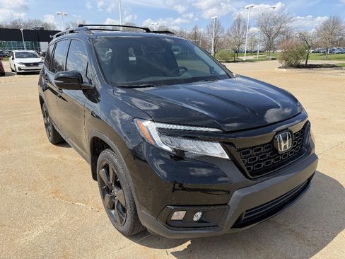 Used 2020 Honda Passport Elite image 2
