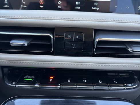 Certified 2023 Lincoln Nautilus Reserve w/ Equipment Group 201A image 26