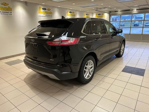 Used 2024 Ford Edge SEL image 20