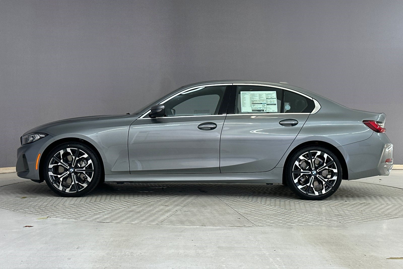 New 2026 BMW 330i Sedan w/ Convenience Package RWD image 2