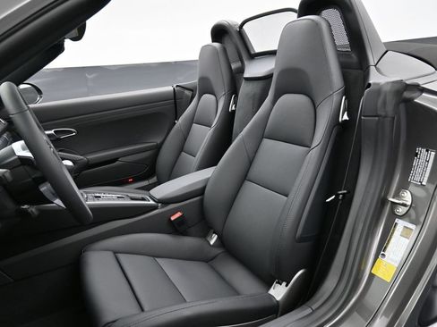 New 2025 Porsche 718 Boxster RWD image 28