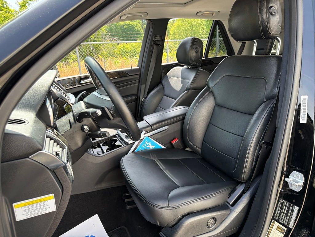 Used 2013 Mercedes-Benz ML 350 BlueTEC 4MATIC image 21