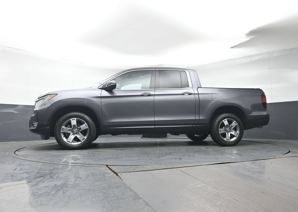 Certified 2025 Honda Ridgeline RTL image 29