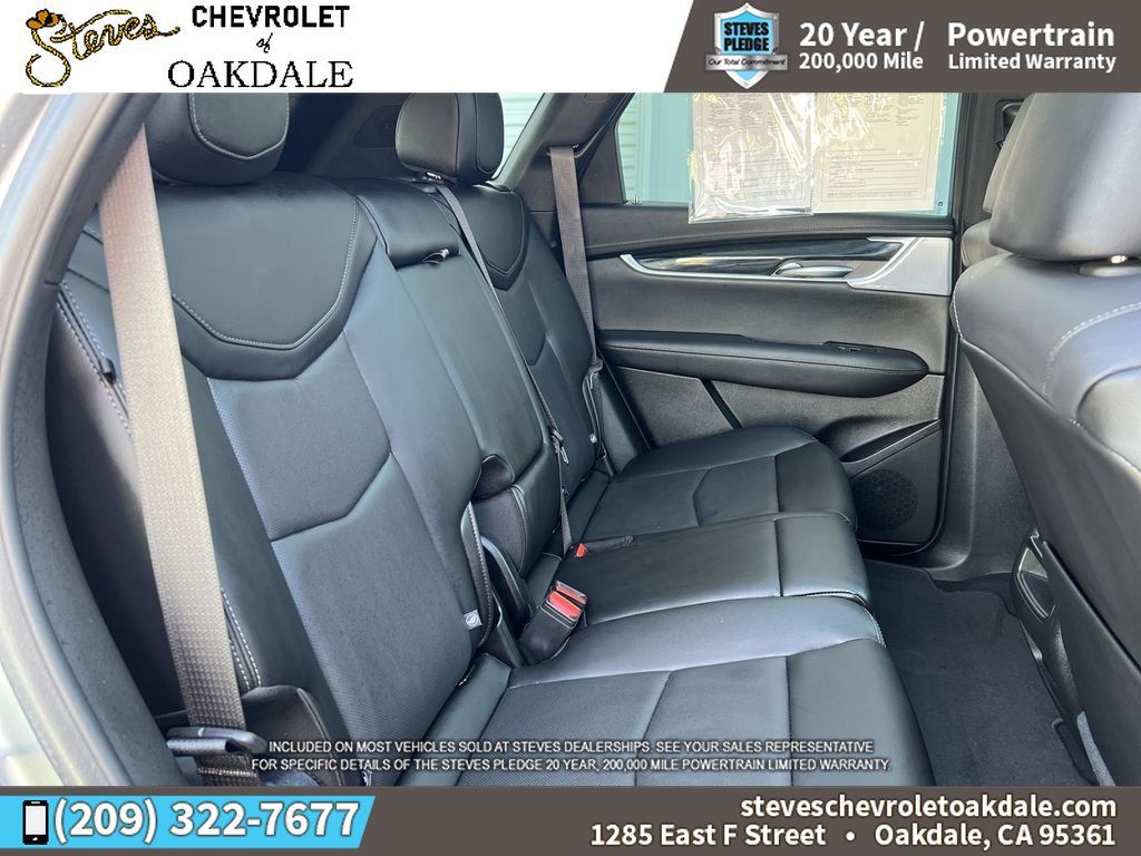 Certified 2024 Cadillac XT5 Premium Luxury w/ Technology Package FWD image 32