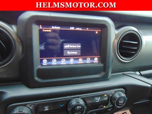 Certified 2023 Jeep Gladiator Sport image 32