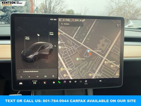 Used 2023 Tesla Model Y Performance image 27