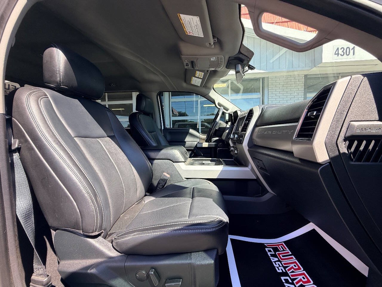 Used 2020 Ford F250 Lariat w/ Lariat Ultimate Package AWD/4WD image 43
