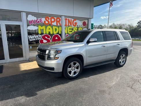 Used 2015 Chevrolet Tahoe LT image 1
