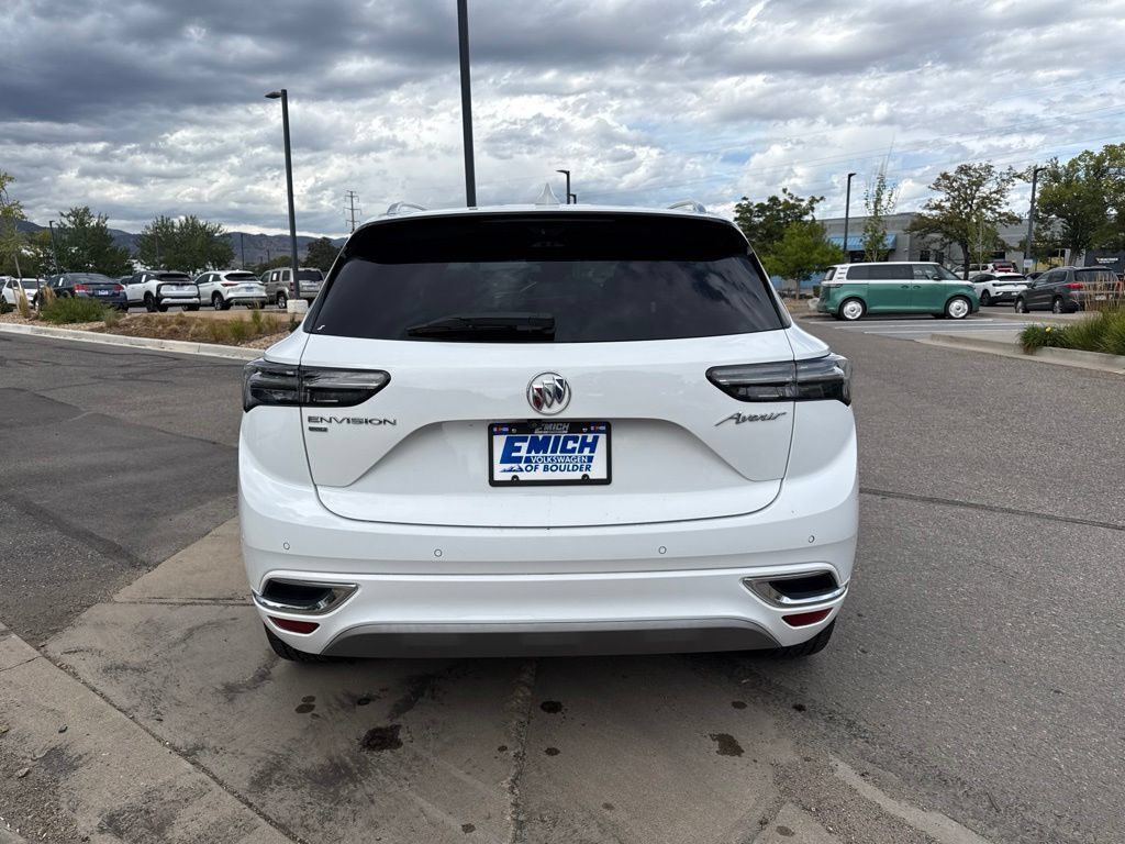 Used 2021 Buick Envision Avenir w/ Technology Package II AWD/4WD image 4