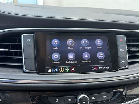Used 2023 Buick Enclave Essence w/ Experience Buick Package FWD image 21