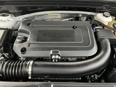 Used 2025 Buick Envision Sport Touring image 33