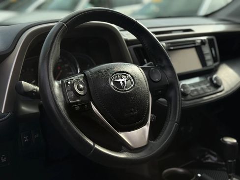 Used 2013 Toyota RAV4 Limited AWD/4WD image 27