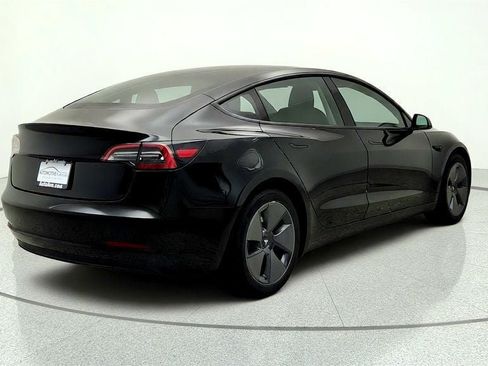Used 2023 Tesla Model 3 Standard Range RWD image 5
