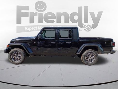 New 2026 Jeep Gladiator Sport AWD/4WD image 8