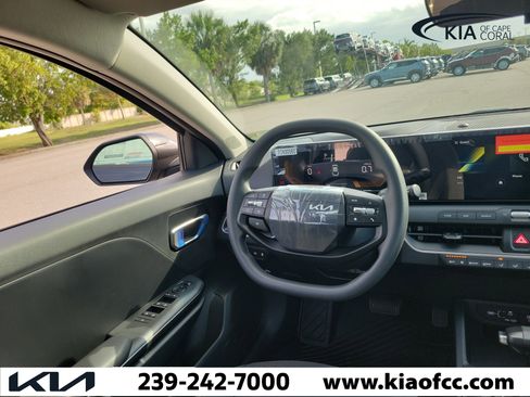 New 2026 Kia K4 FWD image 20