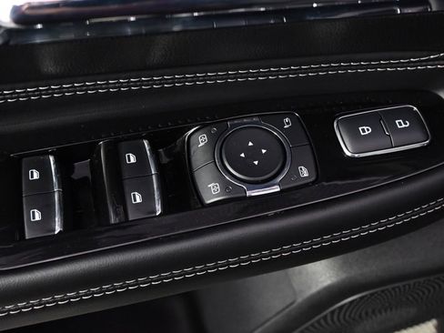 New 2026 Lincoln Corsair Premiere image 23