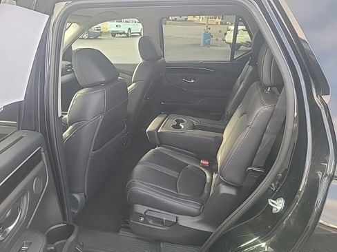 Used 2024 Honda Pilot EX-L image 12