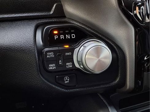 Used 2020 RAM 1500 Laramie image 12