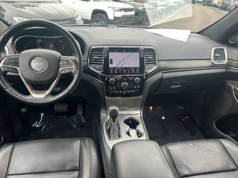 Used 2020 Jeep Grand Cherokee Limited w/ Luxury Group II AWD/4WD image 23