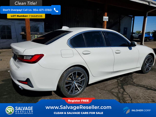 Used 2019 BMW 330i xDrive Sedan w/ Convenience Package AWD/4WD image 4