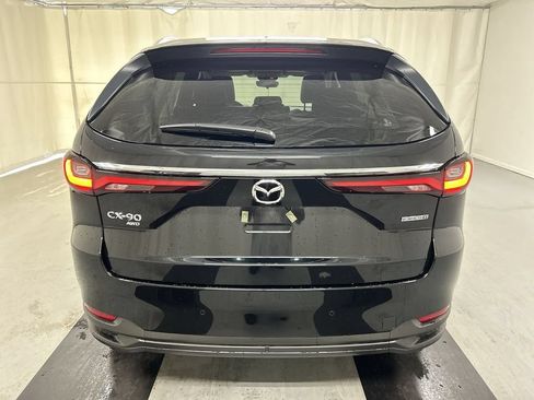 New 2026 MAZDA CX-90 3.3 Turbo w/ Preferred Package AWD/4WD image 9