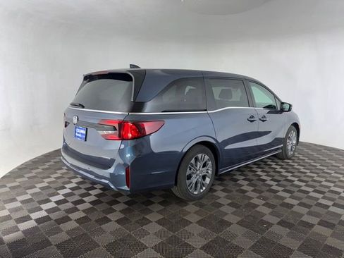 Certified 2026 Honda Odyssey Touring image 6