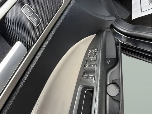 Used 2018 Ford Fusion S FWD image 23