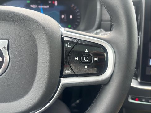 Used 2026 Volvo XC90 B6 Plus AWD/4WD image 15